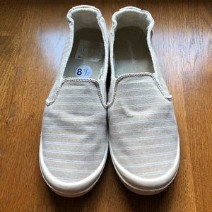 Aeropostale Striped Women’s Flats